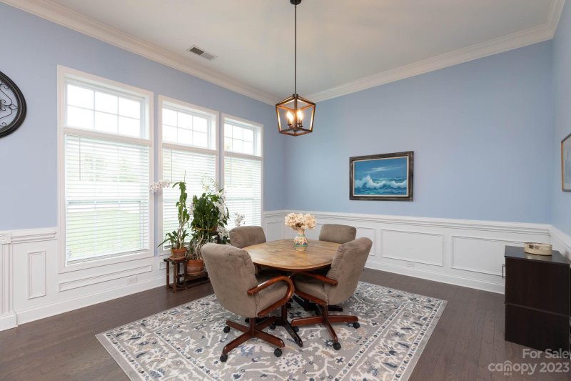 Property image 4 at 324 Robinwood Lane, Lake Wylie, SC 29710