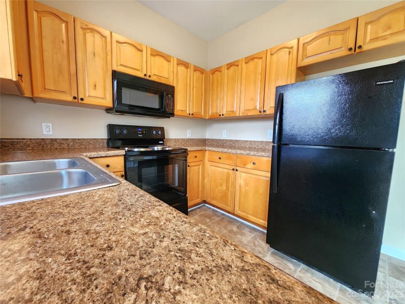 Property image 5 at 941 Anchor Way, Kannapolis, NC 28083