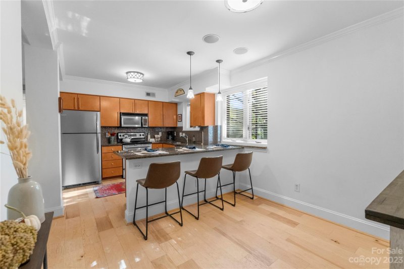 Property image 2 at 2427 Vail Avenue, Charlotte, NC 28207