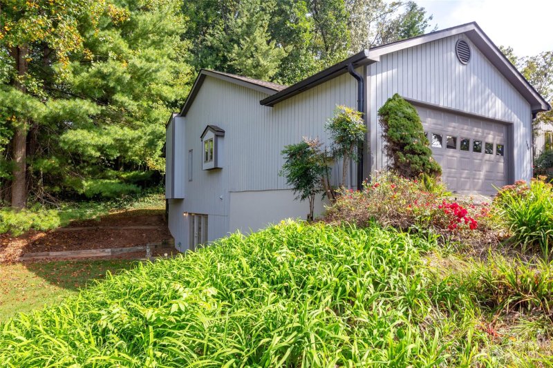 Property image 2 at 308 Kyfields None, Weaverville, NC 28787