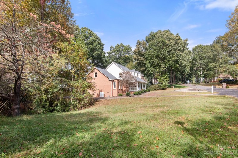 Property image 2 at 435 Country Club Court, Shelby, NC 28150