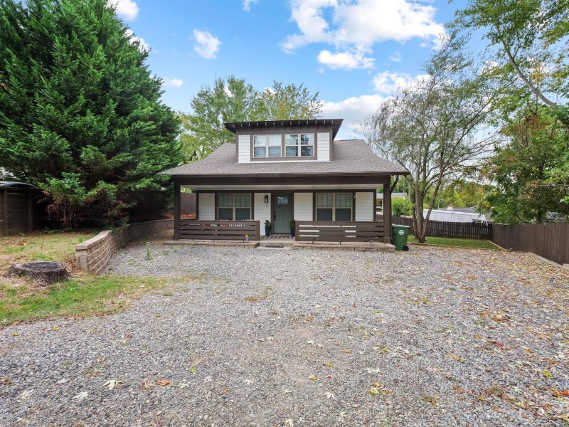 Property image 2 at 7 Onteora Boulevard, Asheville, NC 28803