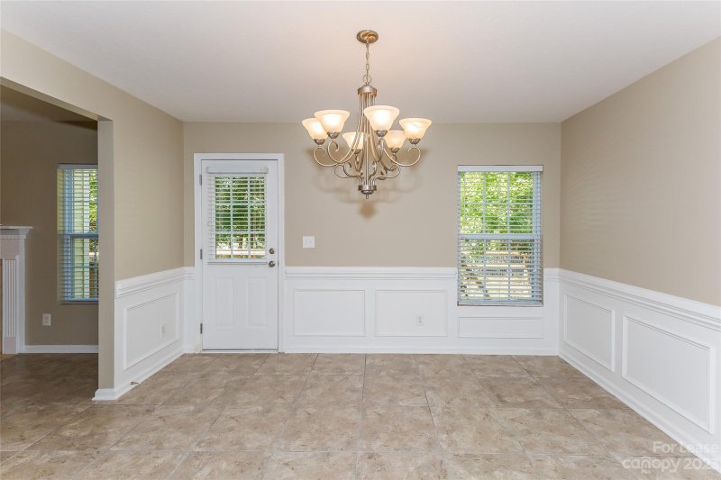 Property image 5 at 11732 Village Pond Drive, Charlotte, NC 28278