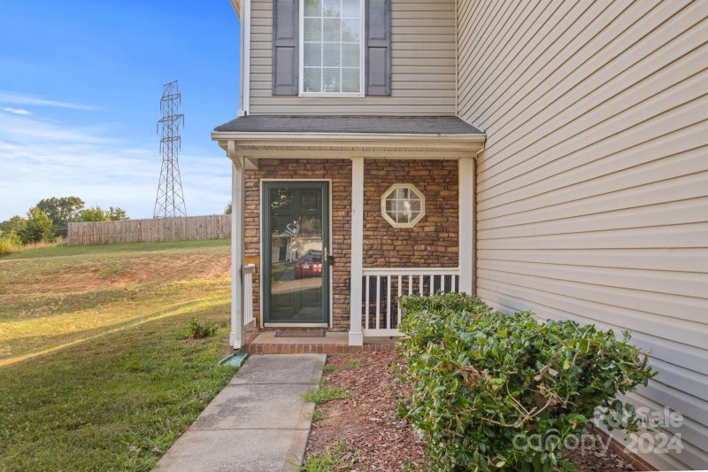 Property image 3 at 1101 Crowders Woods Drive, Gastonia, NC 28052