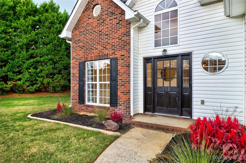Property image 5 at 118 Breton Court, Mooresville, NC 28117