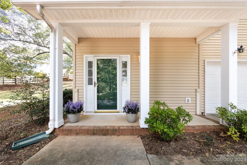 Property image 2 at 224 Howe Street, Belmont, NC 28012