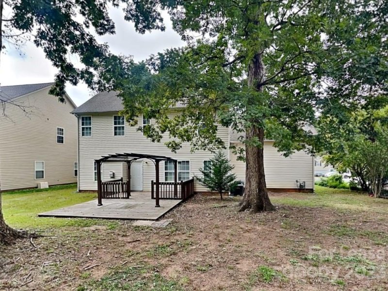 Property image 2 at 2618 Ashby Woods Drive, Matthews, NC 28105