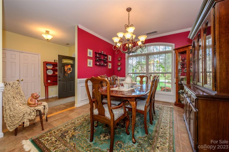 Property image 5 at 15120 Castlebridge Lane, Matthews, NC 28104