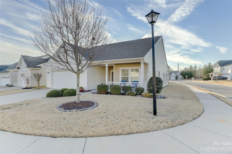 Property image 3 at 904 Roxburgh Avenue, Rock Hill, SC 29732