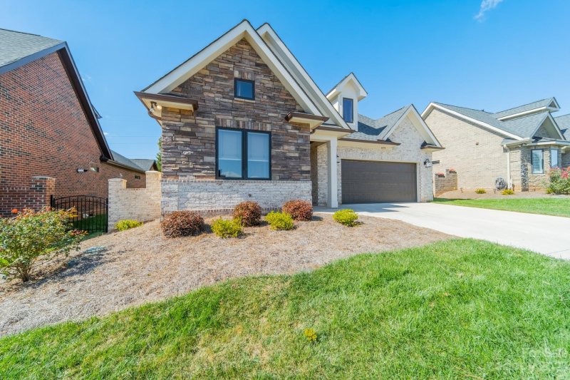 Property image 4 at 6095 Gold Springs Way, Denver, NC 28037