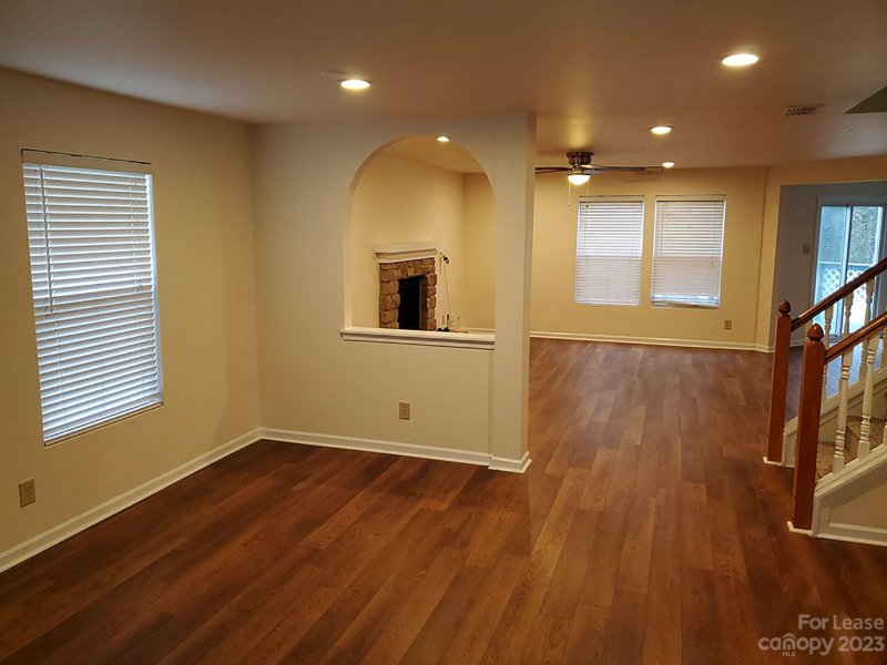 Property image 3 at 13926 Lawrence Farm Lane, Charlotte, NC 28278