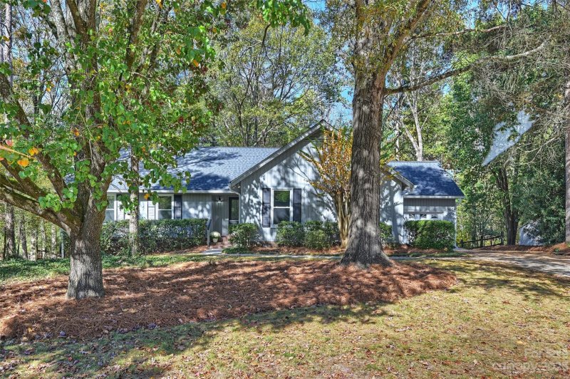 220 Pine Creek Drive