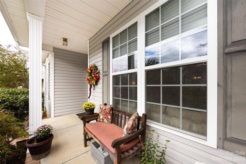 Property image 3 at 15023 Bridle Trace Lane, Pineville, NC 28134