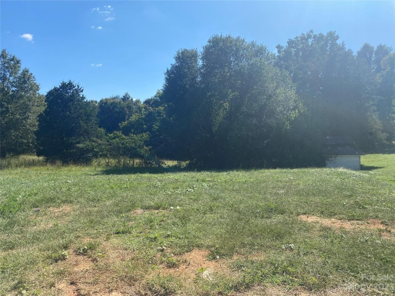 Property image 4 at 720 Brandon Street, Statesville, NC 28677