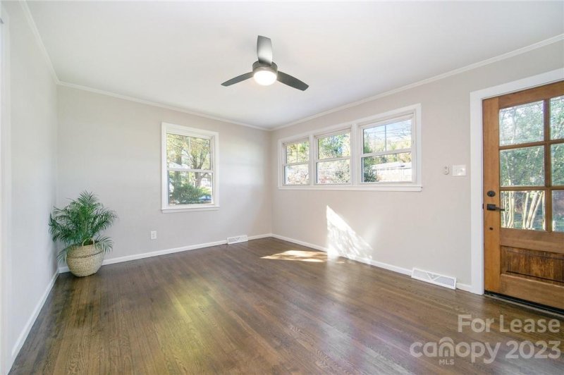 Property image 5 at 3120 Parkway Avenue, Charlotte, NC 28208