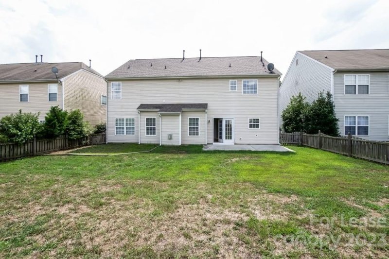 Property image 2 at 5908 Lindley Crescent Drive, Indian Trail, NC 28079