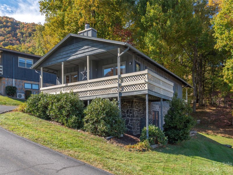 Property image 2 at 122 Stoney Ridge Loop, Maggie Valley, NC 28751