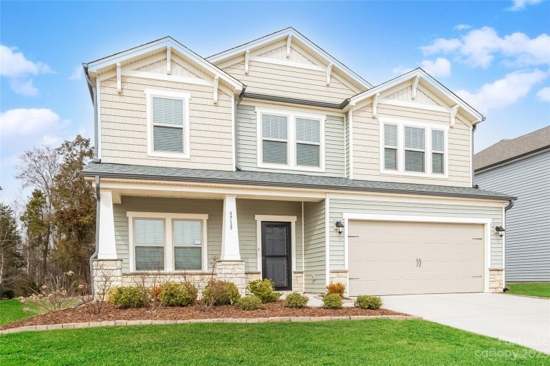 Property image 2 at 5715 Fenway Drive, Charlotte, NC 28273