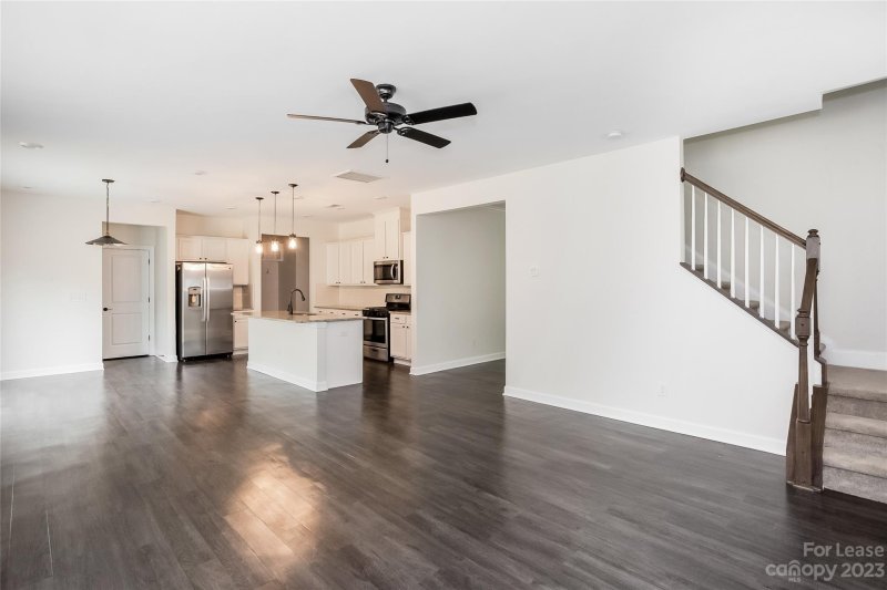 Property image 5 at 5715 Fenway Drive, Charlotte, NC 28273