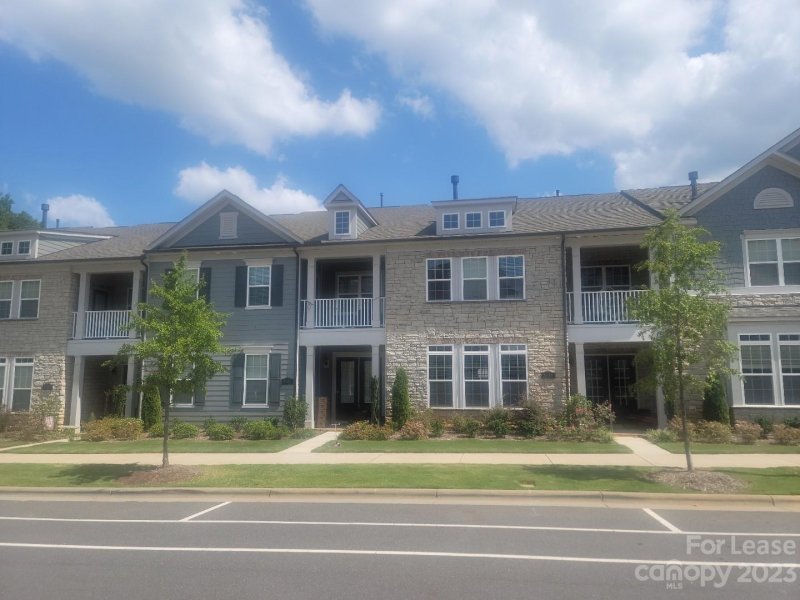 5731 Ardrey Kell Road