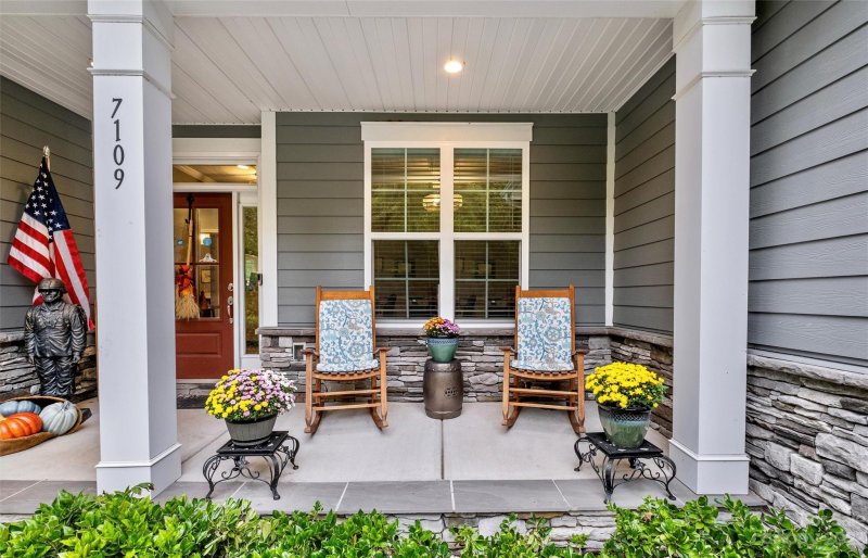 Property image 3 at 7109 Sedgebrook Drive, Stanley, NC 28164