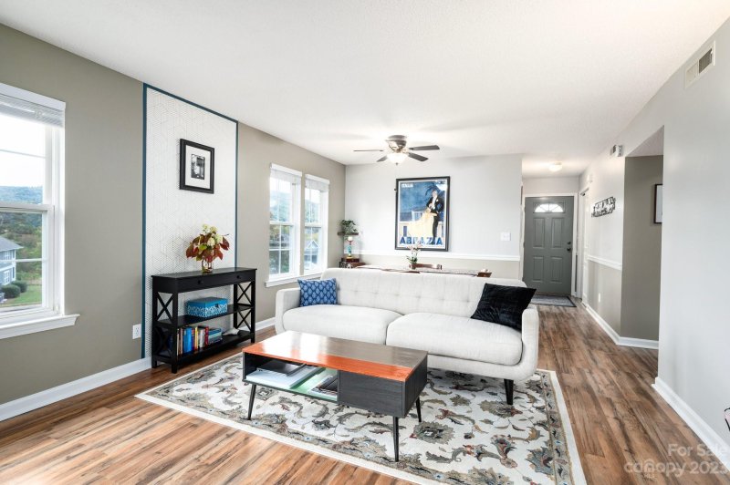 Property image 4 at 3006 Sagamore Lane, Asheville, NC 28806