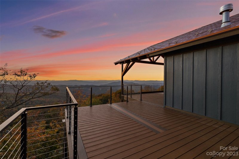 Property image 3 at 107 Spruce Hollow Road, Beech Mountain, NC 28604