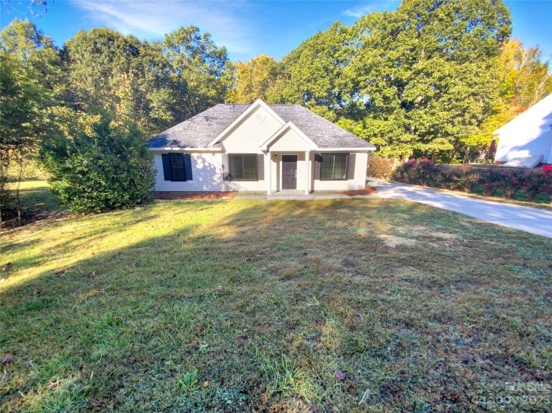 2839 Bobwhite Circle