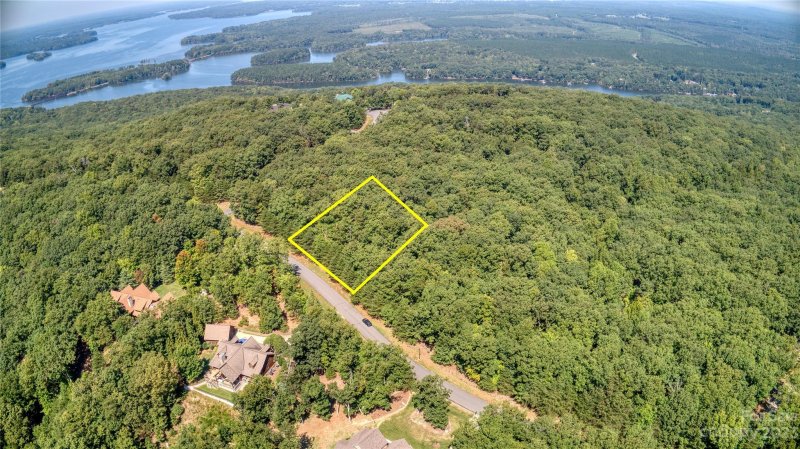 Property image 3 at 805 Sierra Trace Road, Denton, NC 27239