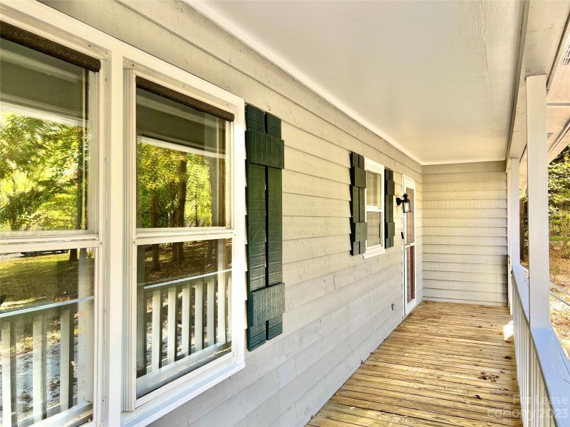 Property image 2 at 5809 Lindenwood Drive, Matthews, NC 28104