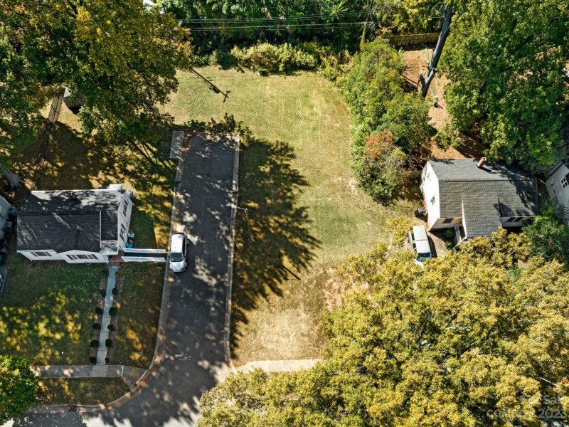 Property image 3 at 401 Plymouth Avenue, Charlotte, NC 28206