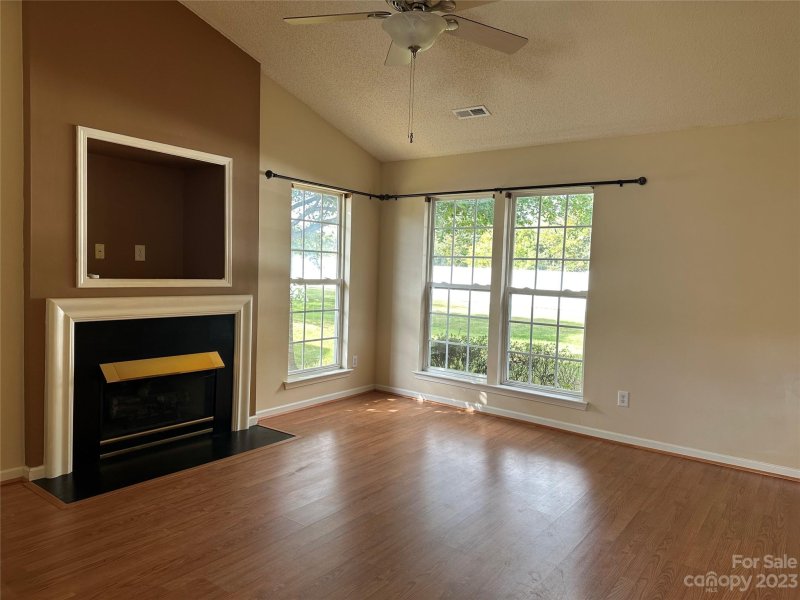 Property image 4 at 3249 Hawick Commons Drive, Concord, NC 28027