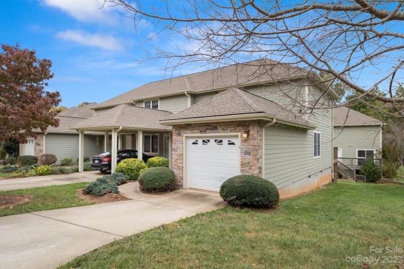 Property image 2 at 24 Aberdeen Drive, Arden, NC 28704