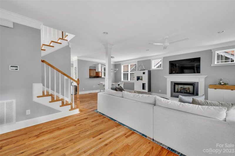 Property image 4 at 404 Sylvania Avenue, Charlotte, NC 28206