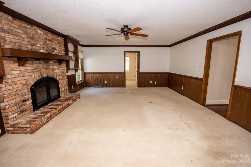 Property image 3 at 321 Saint Andrews Road, Statesville, NC 28625