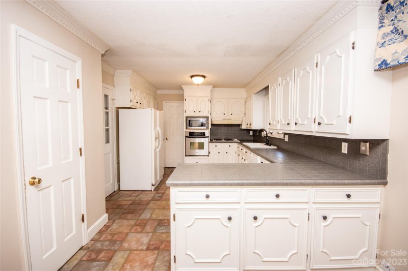 Property image 4 at 321 Saint Andrews Road, Statesville, NC 28625