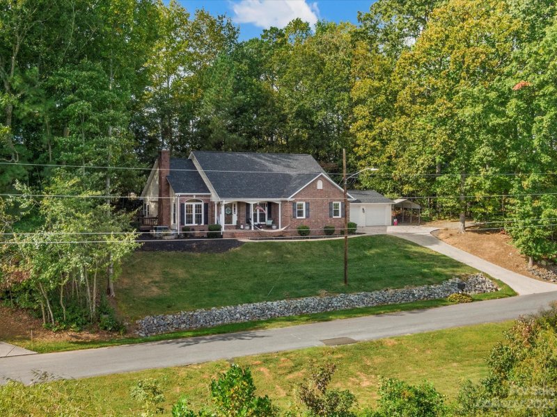 Property image 3 at 132 General Pemberton Street, Stanley, NC 28164