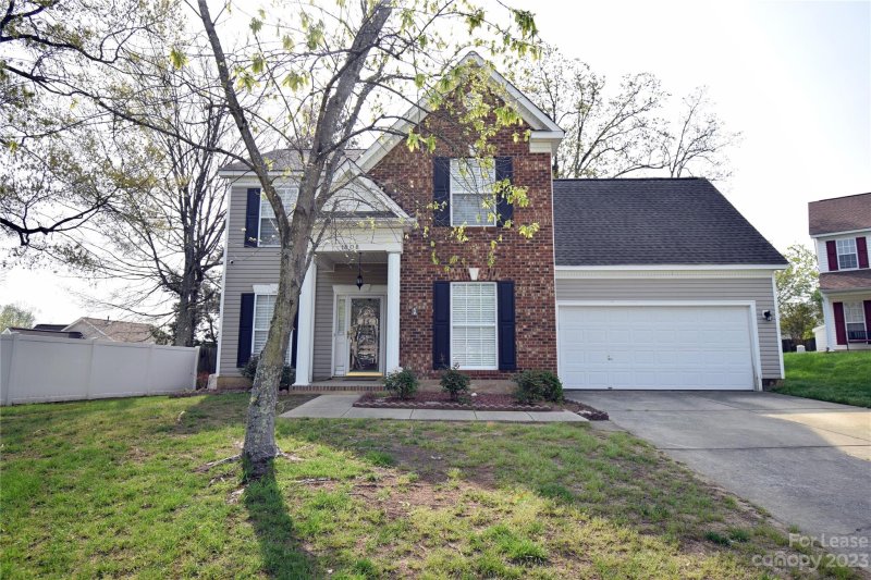 1908 Safflower Circle