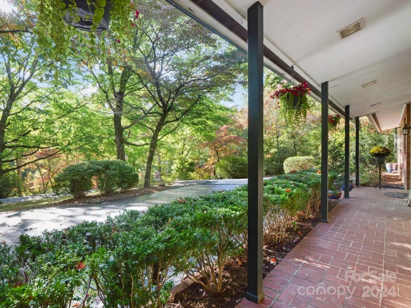 Property image 4 at 645 E Park Drive, Tryon, NC 28782