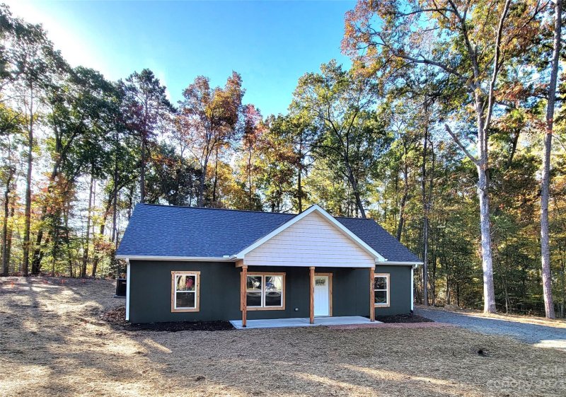 Property image 2 at 188 8th Avenue, New London, NC 28127