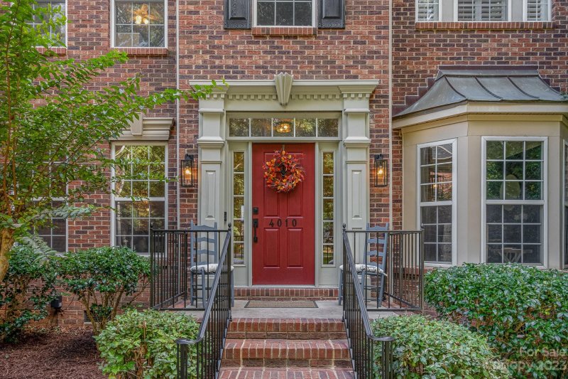 Property image 5 at 4010 Nicole Eileen Lane, Charlotte, NC 28216