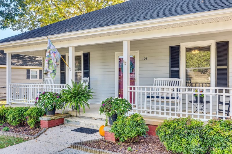 Property image 2 at 103 Pleasant Street, Belmont, NC 28012