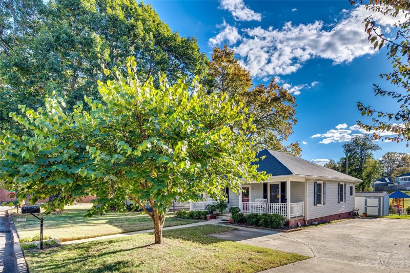 Property image 3 at 103 Pleasant Street, Belmont, NC 28012