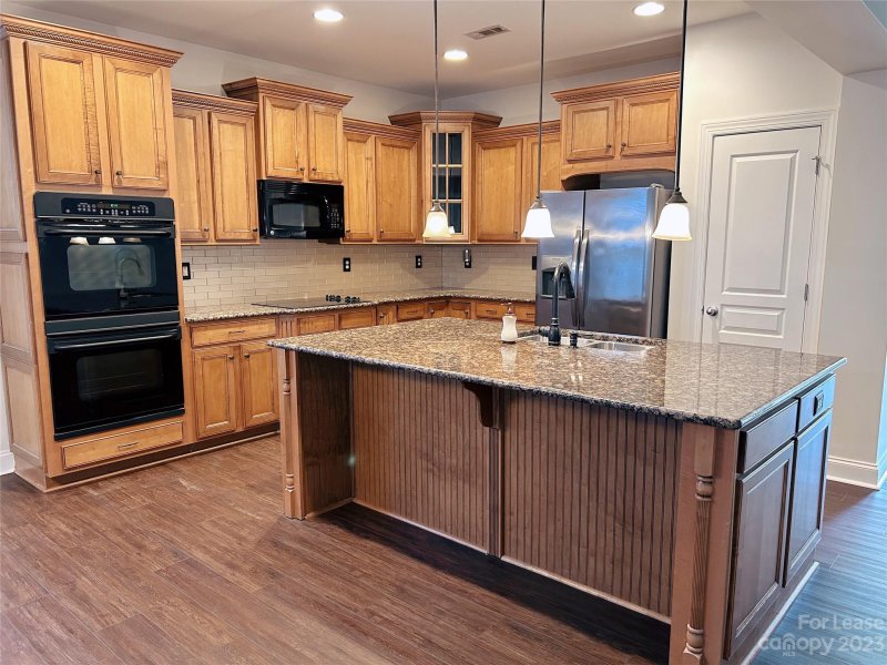Property image 4 at 9526 Ridgeforest Drive, Charlotte, NC 28277
