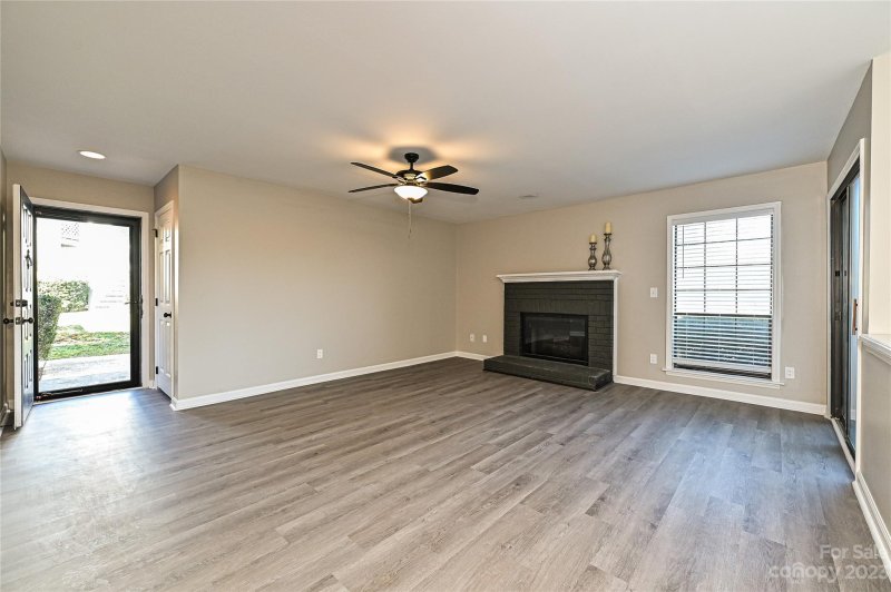 Property image 5 at 5851 Harris Grove Lane, Charlotte, NC 28212