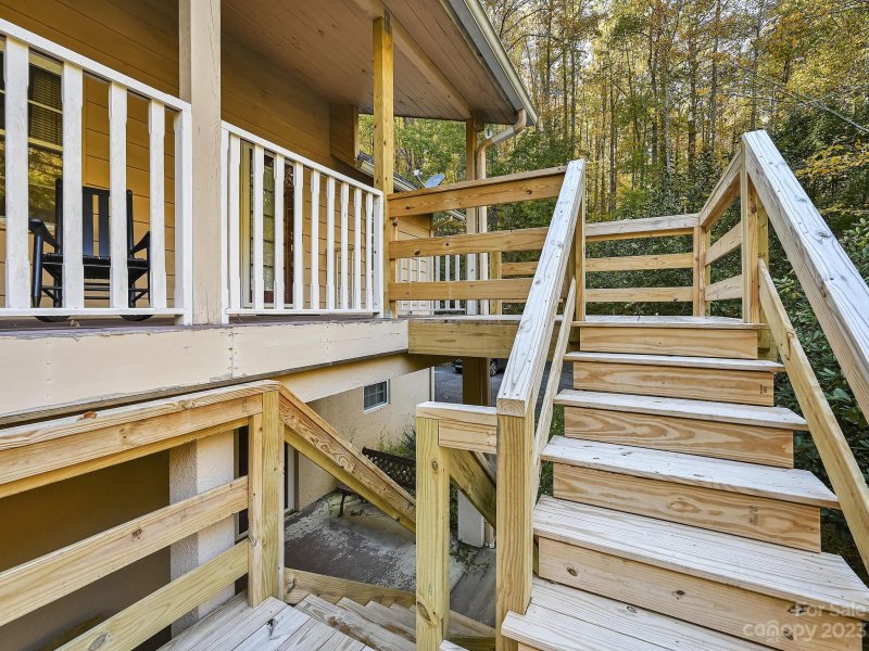 Property image 5 at 197 Fox Creek Road, Mars Hill, NC 28754