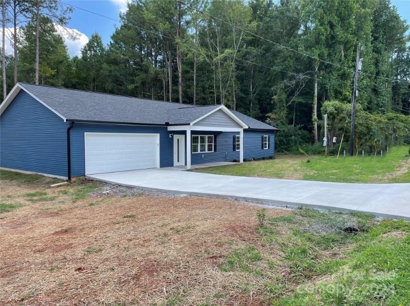 Property image 2 at 662 Blossom Hill Road, Lincolnton, NC 28092