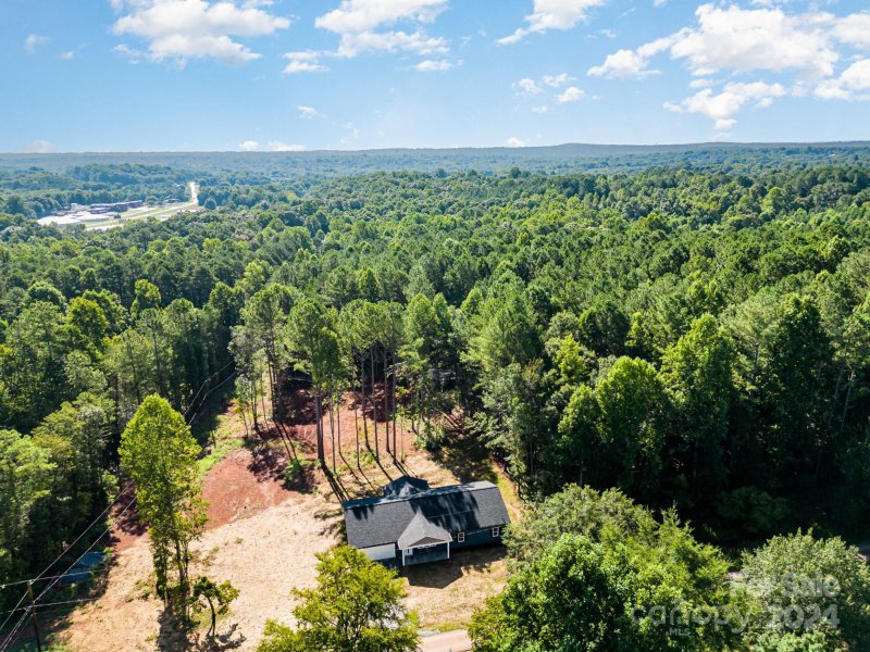 Property image 3 at 662 Blossom Hill Road, Lincolnton, NC 28092