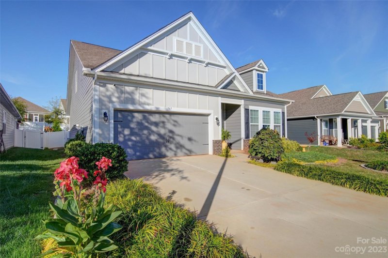 Property image 2 at 767 Altamonte Drive, Lake Wylie, SC 29710