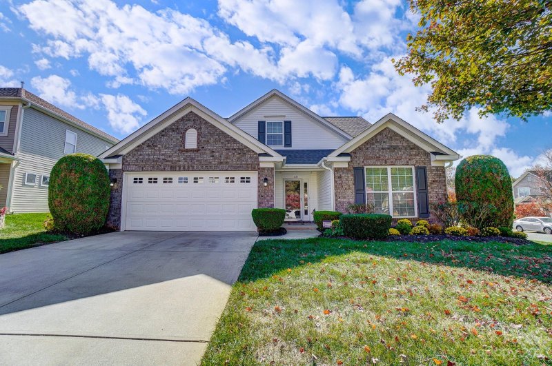 Property image 2 at 221 Fielding Street, Mount Holly, NC 28120